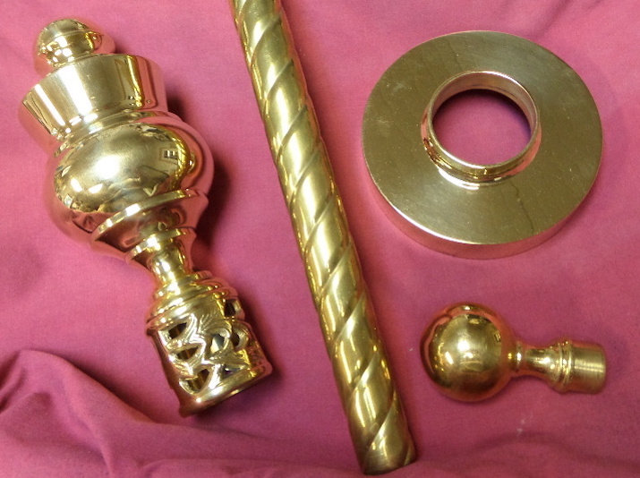 http://www.regency-j.com/blog/regency/Brass%20twist%20pole.jpeg