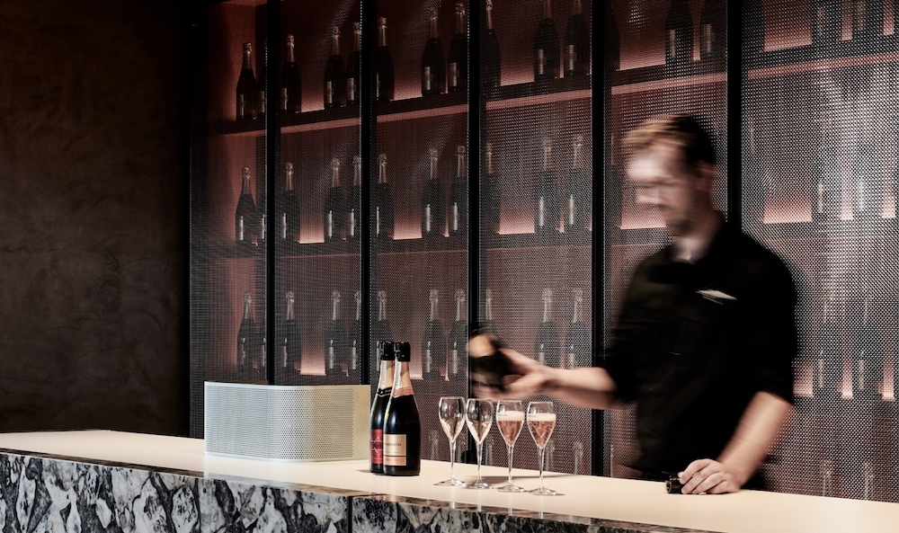 http://www.regency-j.com/blog/regency/S-32_SS_Domaine%20Chandon_1.jpg
